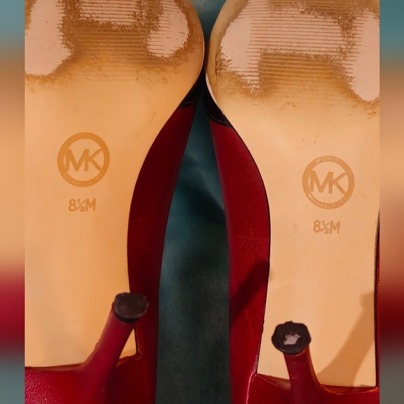 Michael Kors Red and Black Leather Round Toe High Heel Pumps - Size 8.5 - Picture 8 of 8